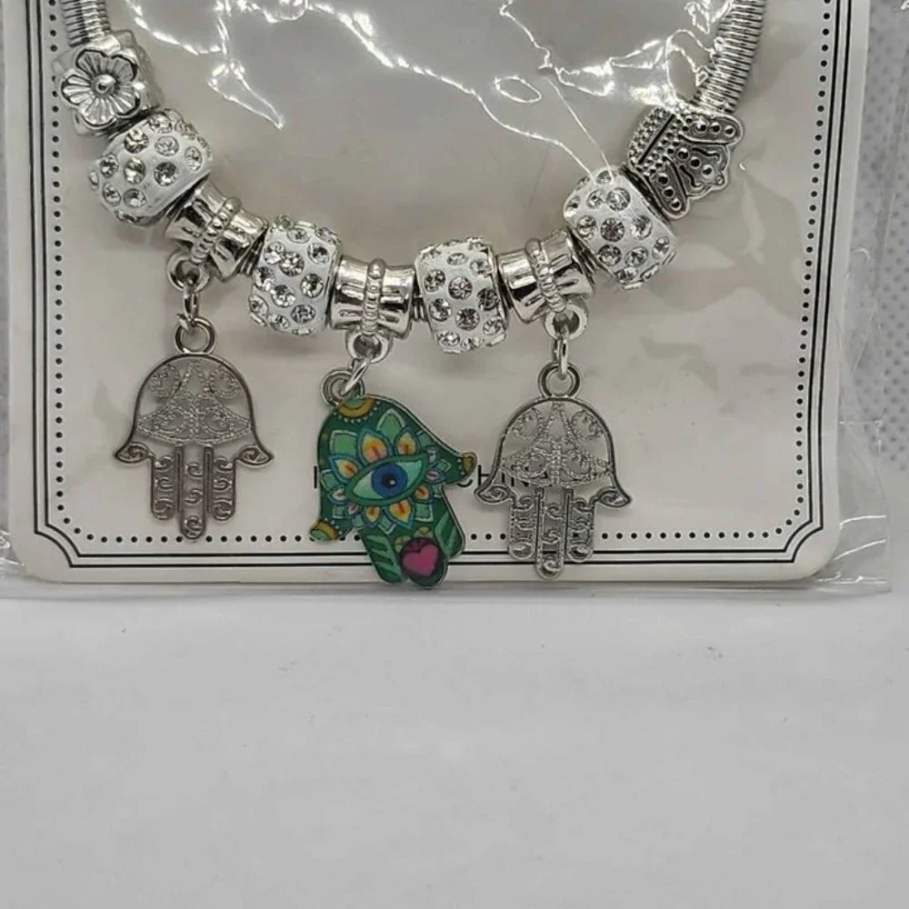 Brand New   Three Hamsa  Bracelet